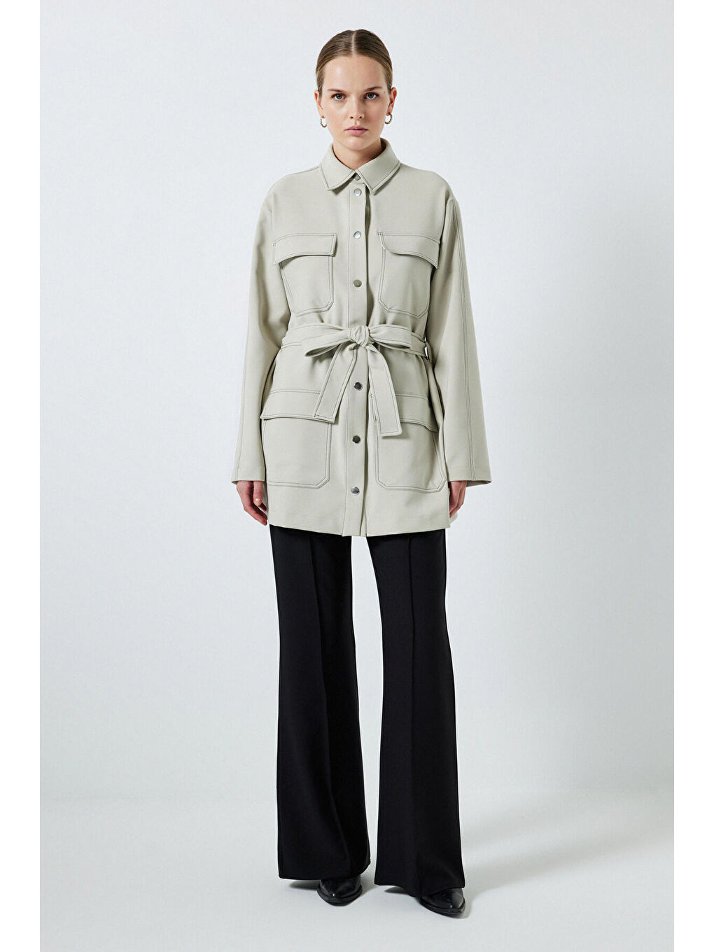 Bej Beli Kuşaklı Ceket