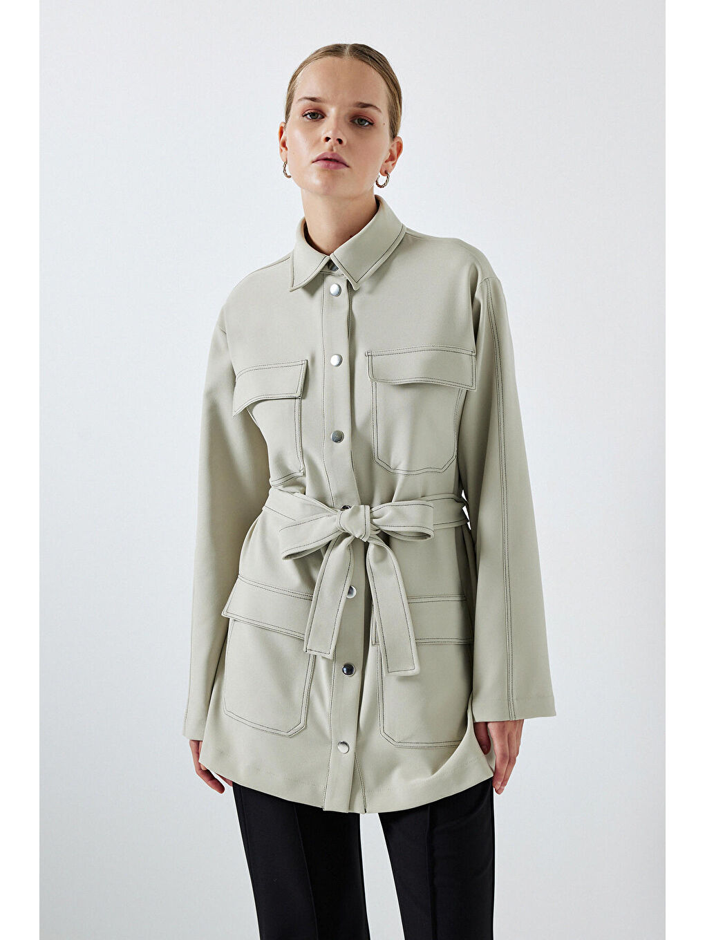 Bej Beli Kuşaklı Ceket-1