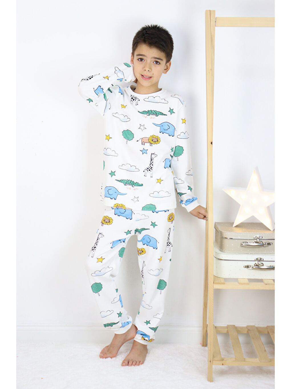 Harika KIDS Beyaz Erkek Çocuk Baskılı interlok Kumaş Uzun Kollu Pijama Takımı - 2