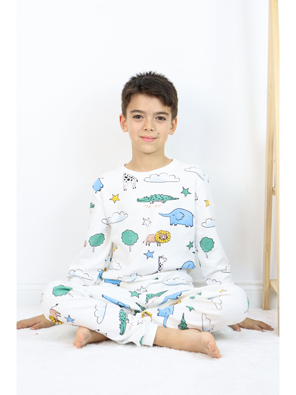 Harika KIDS Beyaz Erkek Çocuk Baskılı interlok Kumaş Uzun Kollu Pijama Takımı - 3