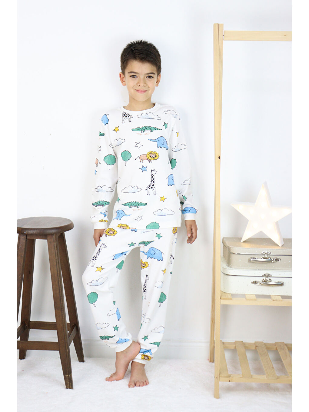 Harika KIDS Beyaz Erkek Çocuk Baskılı interlok Kumaş Uzun Kollu Pijama Takımı - 5