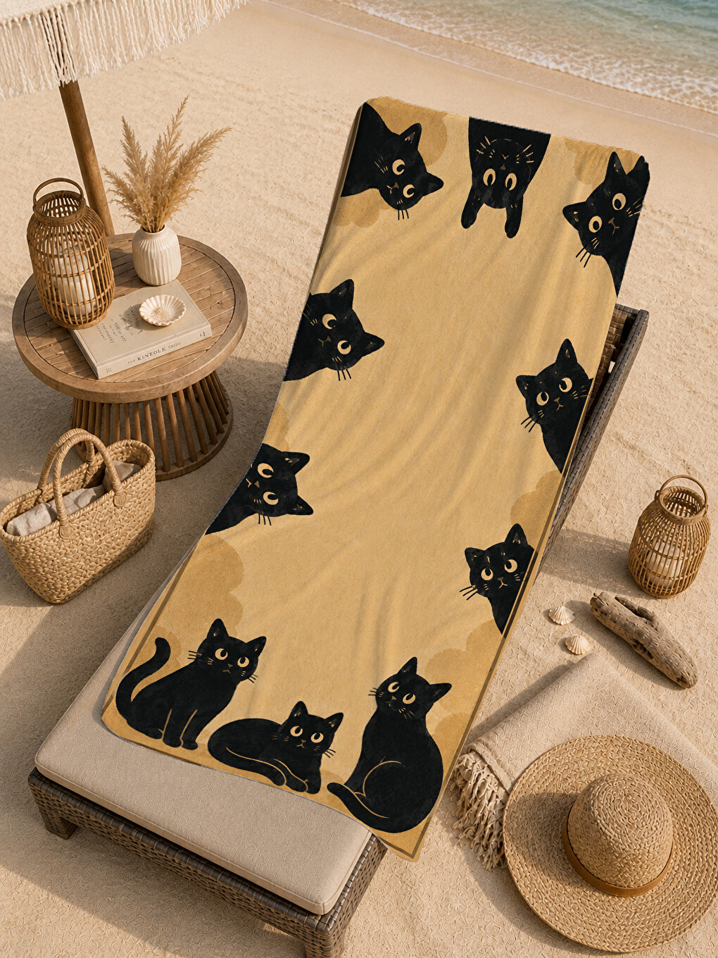 Minimal Siyah Kedi Figürlü Bej Desenli 70x150 Plaj Havlusu - Dijital Baskılı Solmaz Banyo Havlusu-1