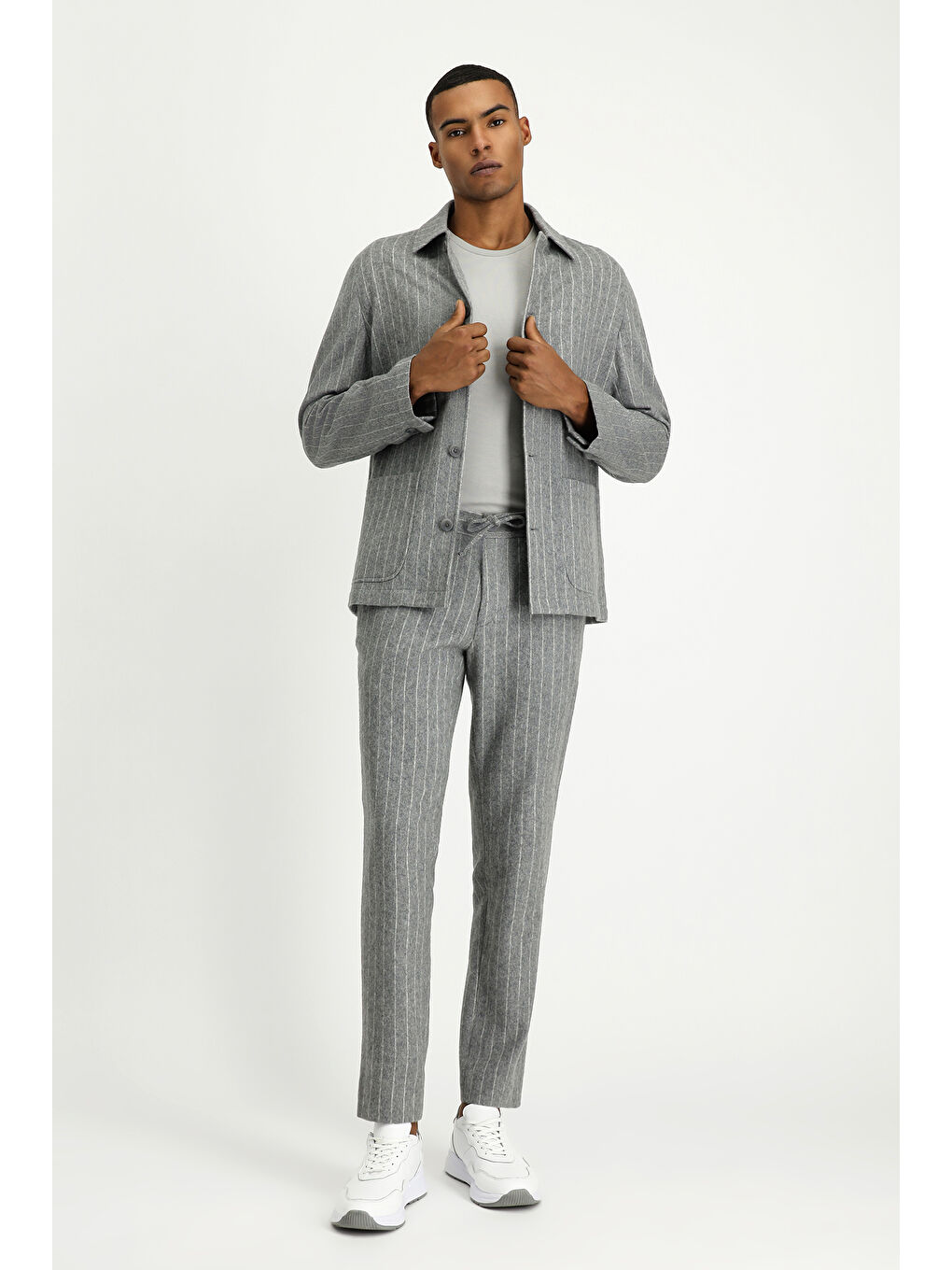 Gri Slim Fit Dar Kesim Yünlü Beli Lastikli İpli Çizgili Klasik Kumaş Pantolon-1