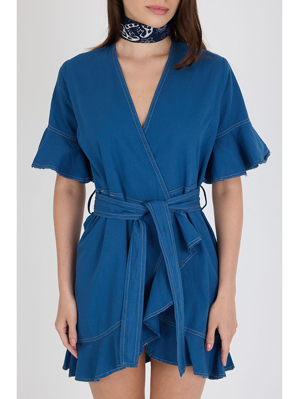 İndigo Kadın Kruvaze Önden Bağlamalı Kemerli Jean Görünümlü Elbise 1448-2