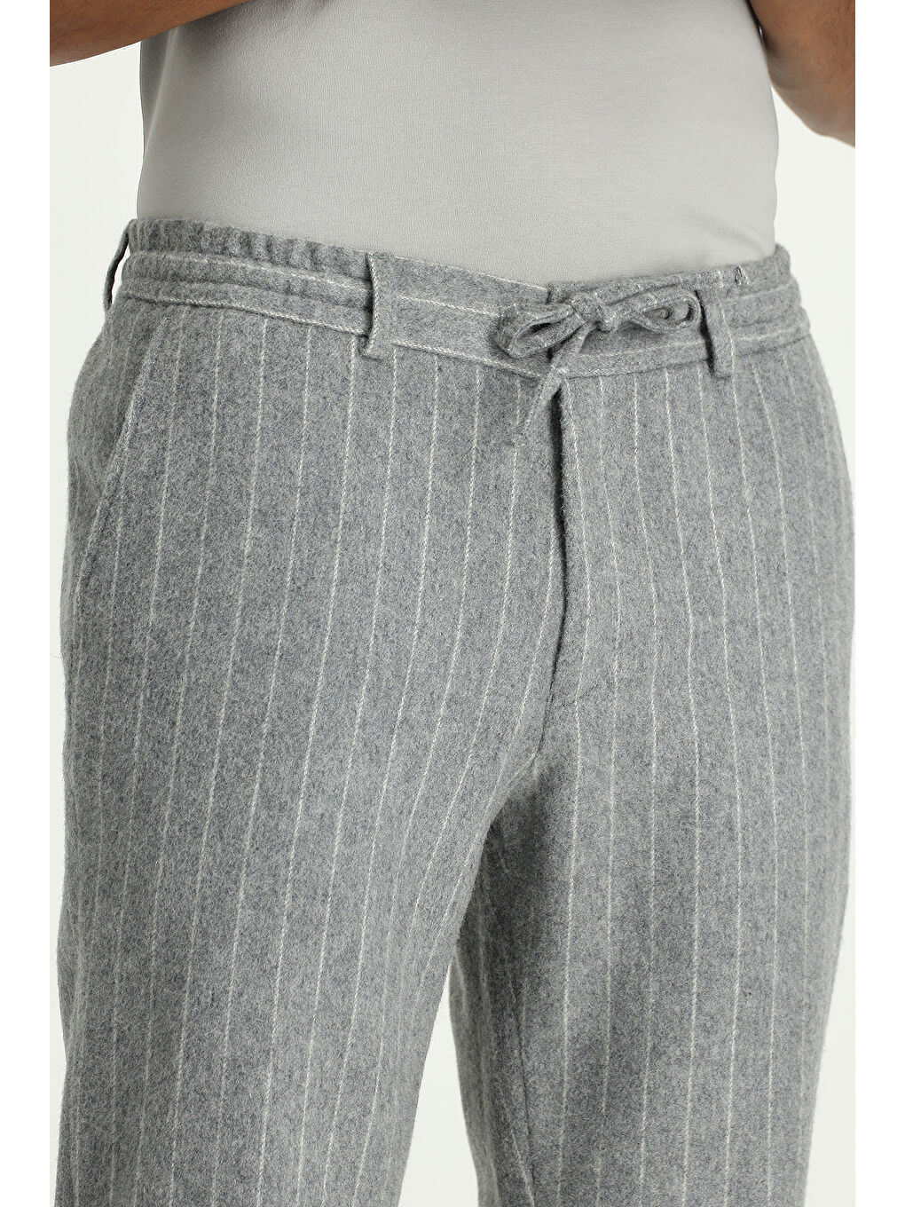 Gri Slim Fit Dar Kesim Yünlü Beli Lastikli İpli Çizgili Klasik Kumaş Pantolon-4