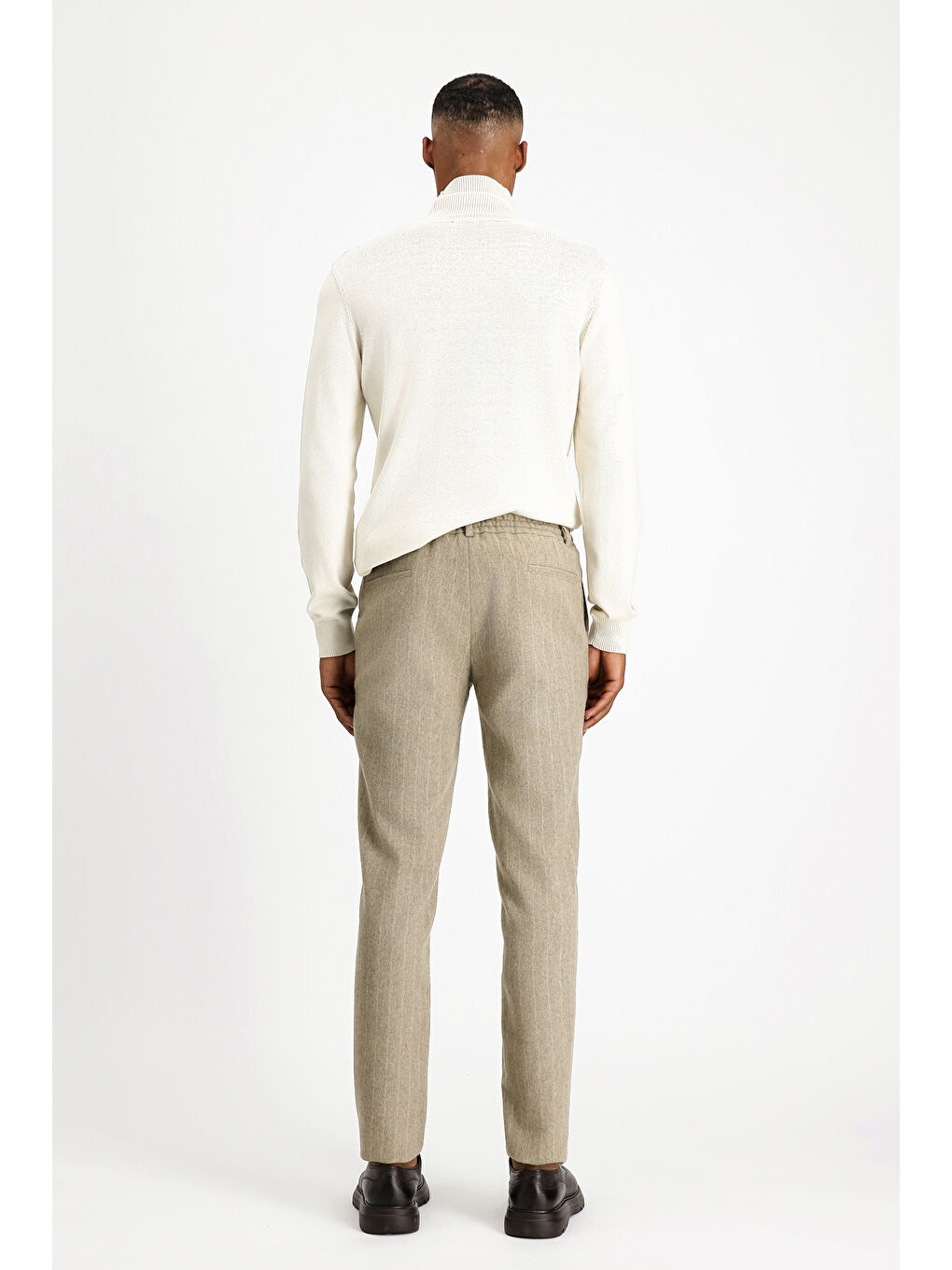 Bej Slim Fit Dar Kesim Yünlü Beli Lastikli İpli Çizgili Klasik Kumaş Pantolon-3