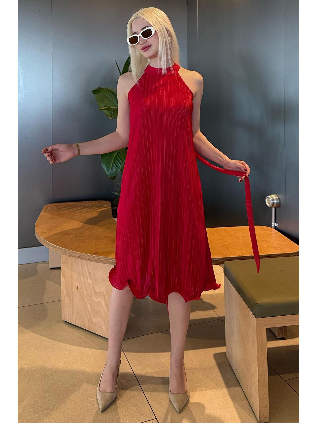 Kırmızı Halter Yaka Kadın Elbise Mg2351