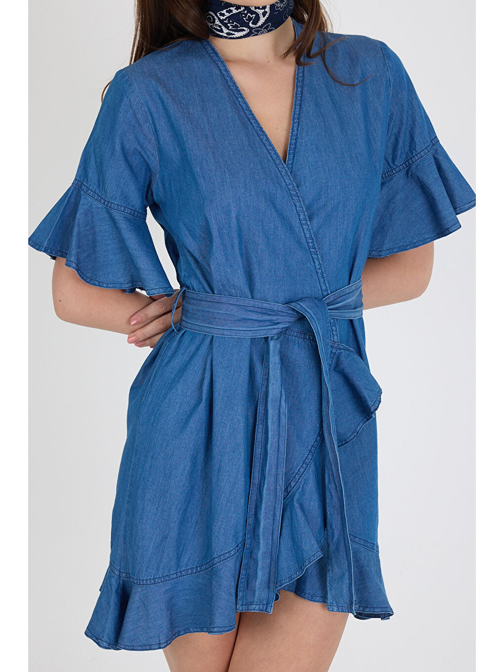 Mavi Kadın Kruvaze Önden Bağlamalı Kemerli Jean Görünümlü Elbise 1448-2