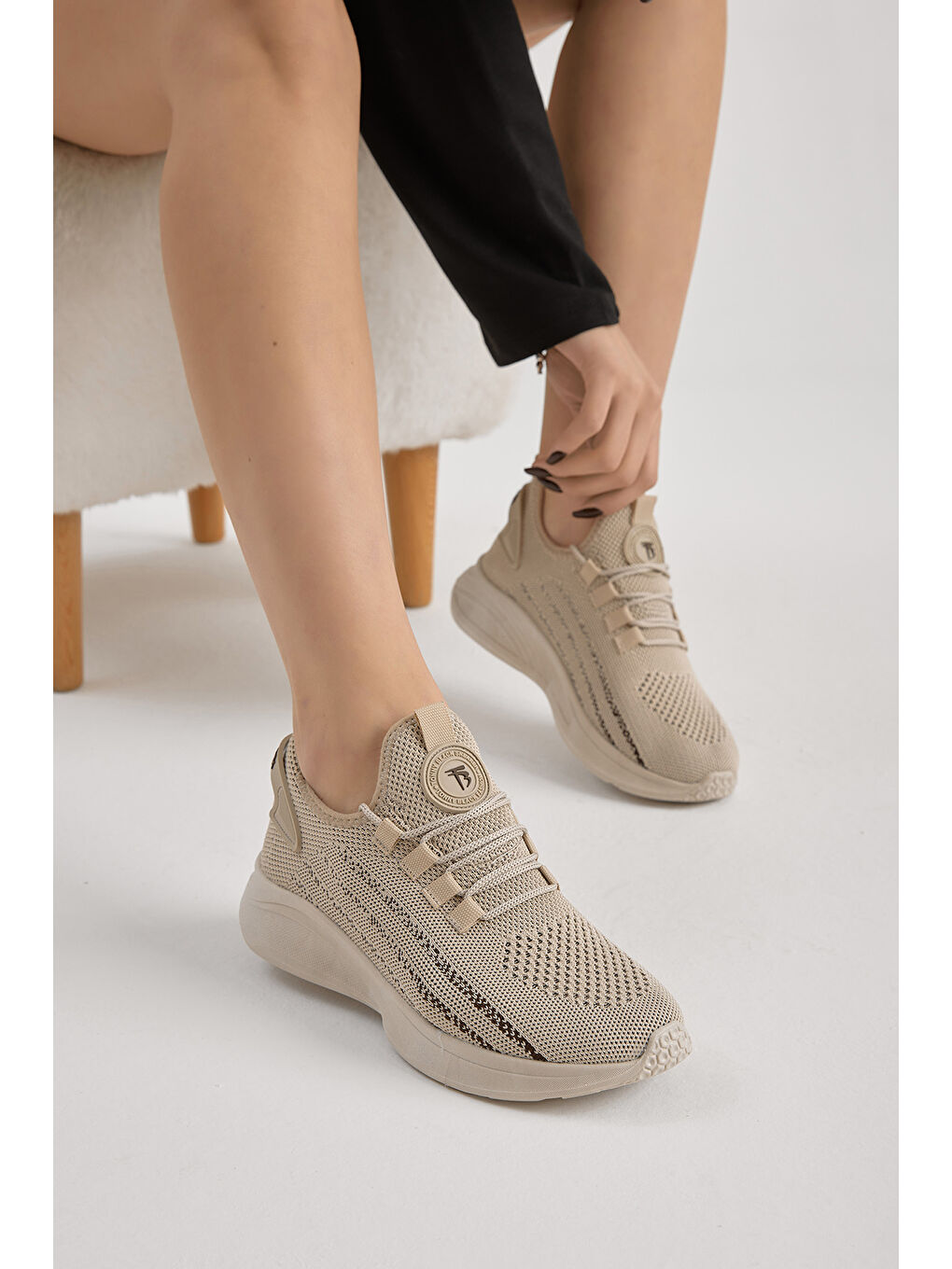 Unisex Bej Termo Taban Şerit Detaylı Bağcıklı Triko Spor Ayakkabı