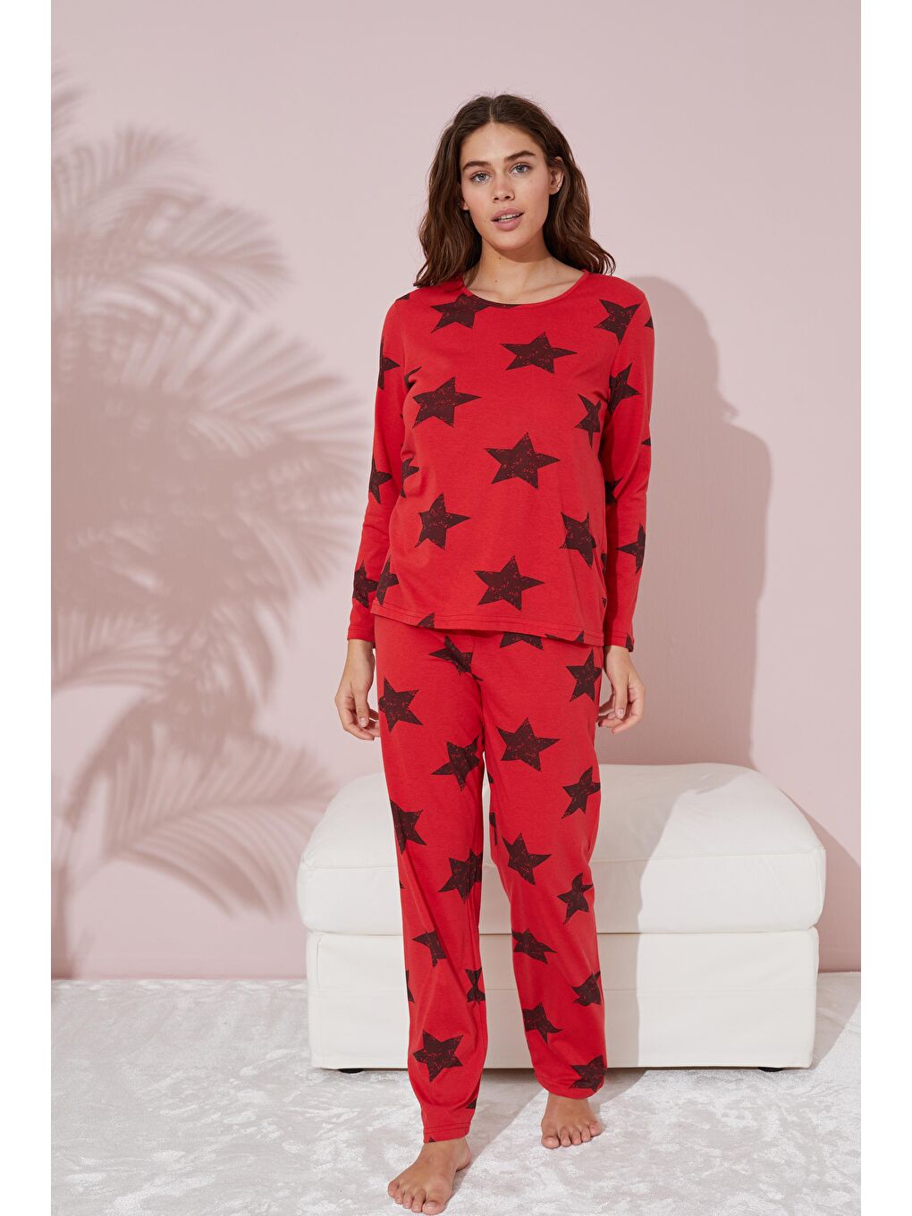 Kırmızı Siyah Yıldız Desenli Pamuklu Pijama Takımı-1