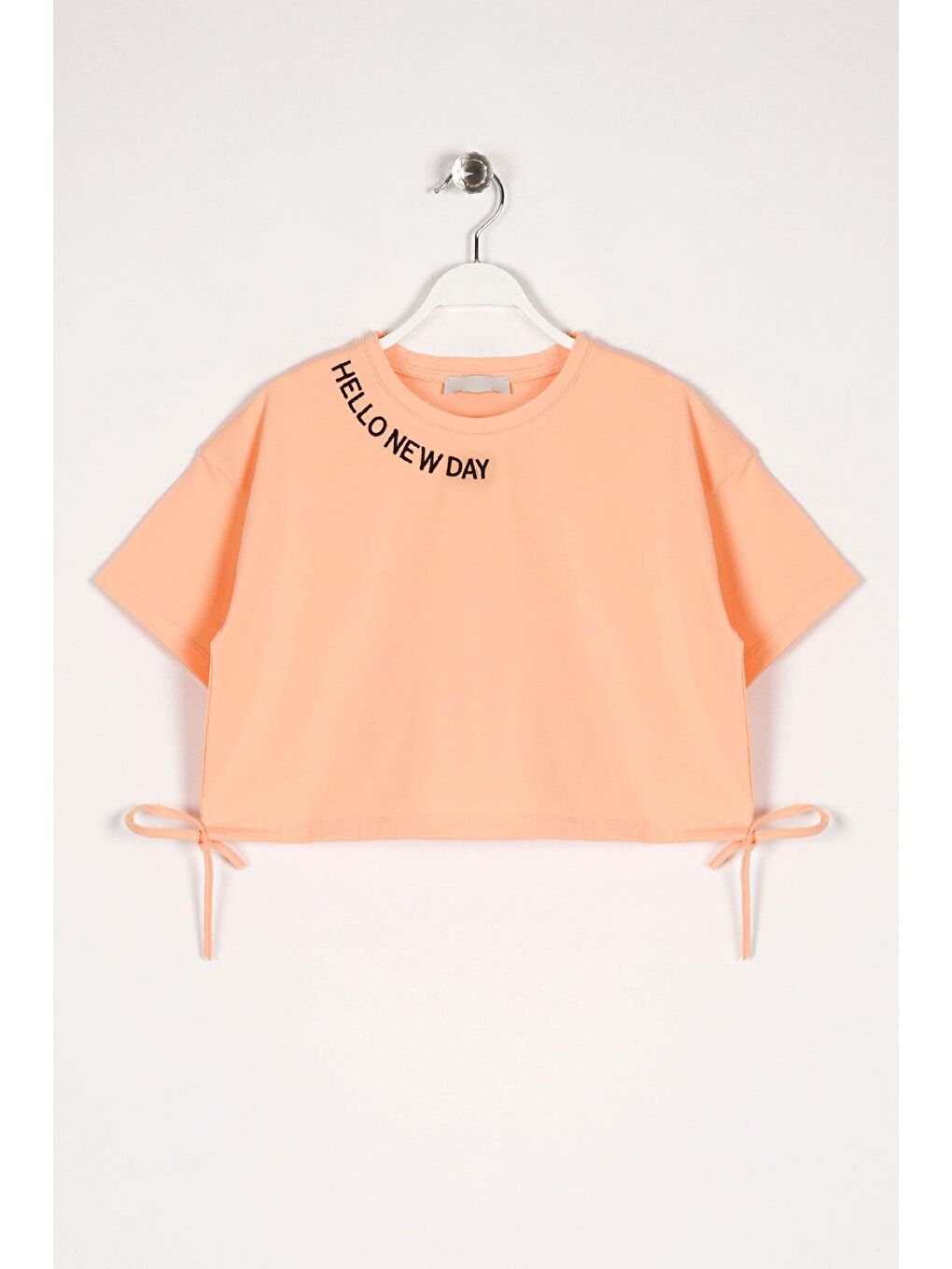 Pembe Bisiklet Yaka Kısa Kol Hello New Day Yazılı Somon Renk Kız Çocuk Tshirt