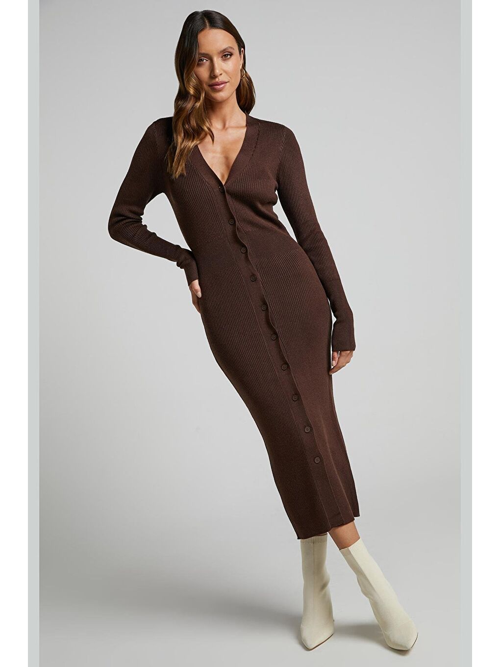 Kahverengi Düğmeli V Yaka Uzun Triko Elbise Mg1703-3