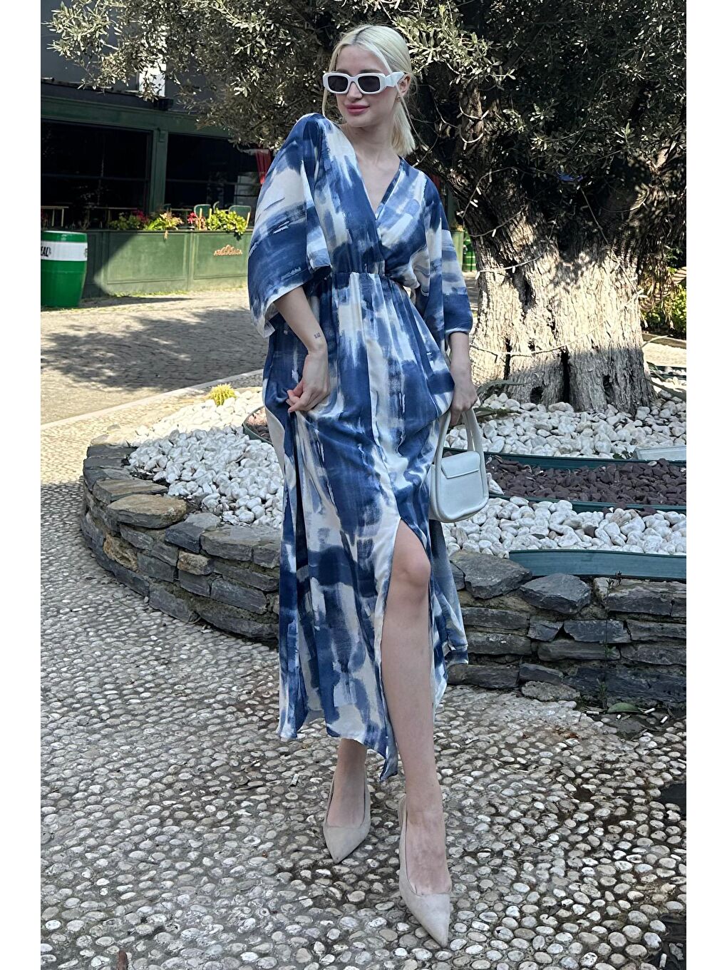 İndigo Desenli Yırtmaç Detaylı Uzun Elbise Mg2323