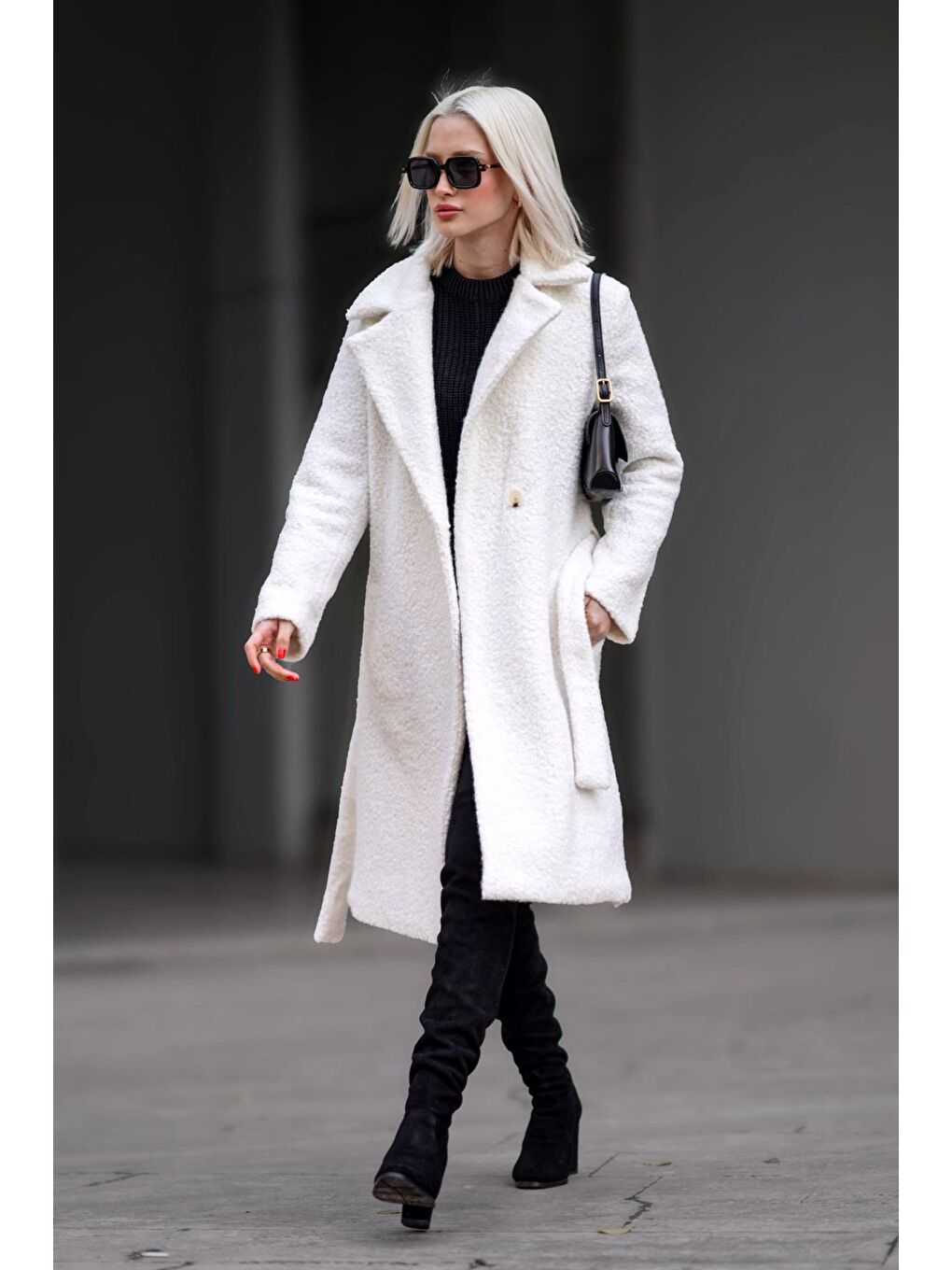 Ekru Astarlı Buklet Kadın Kaban