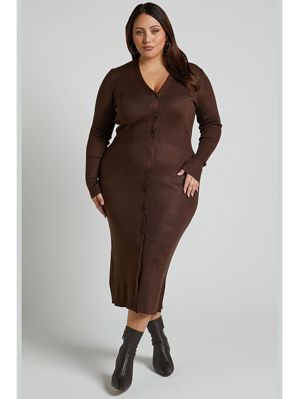 Kahverengi Düğmeli V Yaka Uzun Triko Elbise Mg1703-4