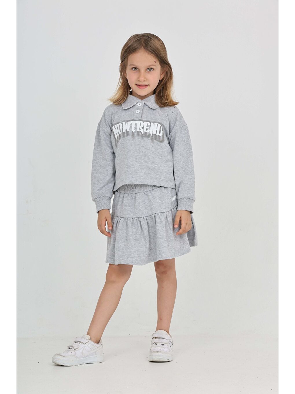 Gri Kız Çocuk Nowtrend Baskılı Etekli Takım