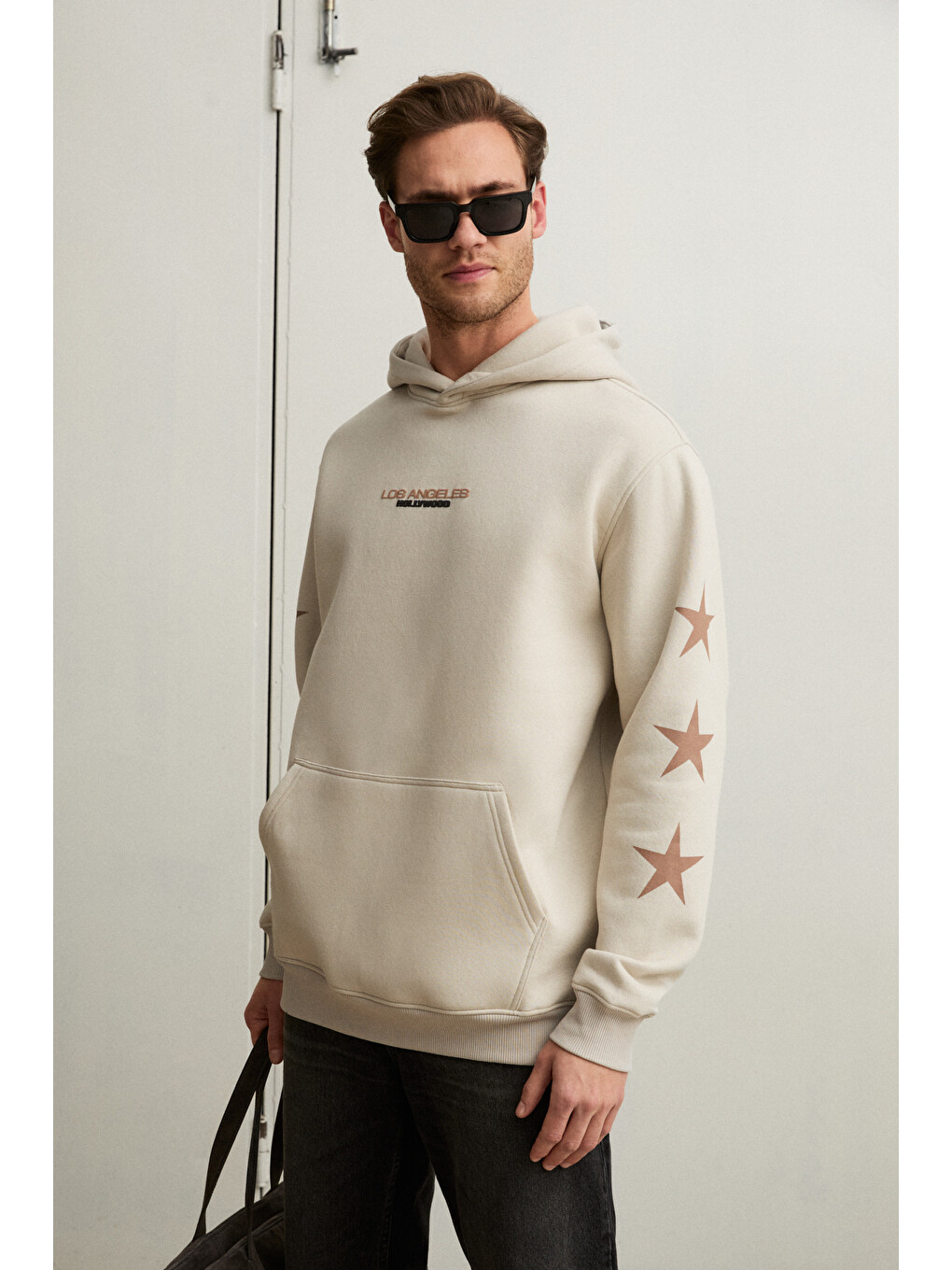 Bej Tuxon Erkek Yumuşacık İçi Polarlı Baskı Detaylı Kangru Cepli Regular Taş Sweatshirt-6
