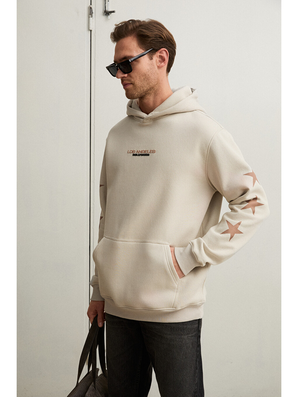 Bej Tuxon Erkek Yumuşacık İçi Polarlı Baskı Detaylı Kangru Cepli Regular Taş Sweatshirt-7