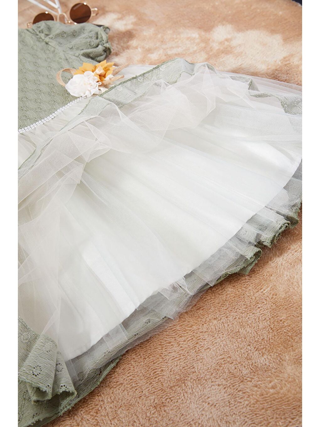 Yeşil İnci Şeritli Çantalı Kız Çocuk Tüllü Abiye Elbise 17253-2