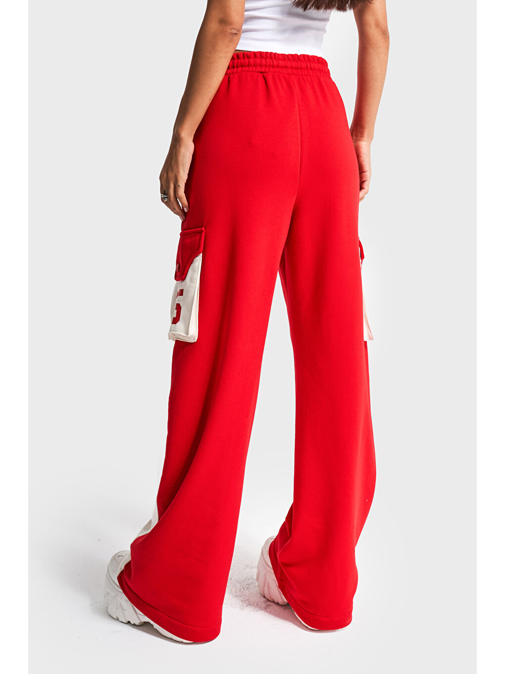 Kadın Kırmızı Renk w5-19 Örme Kumaş Kargo Cep Bol Kesim Tasarım Alt Eşofman Pantolon-3