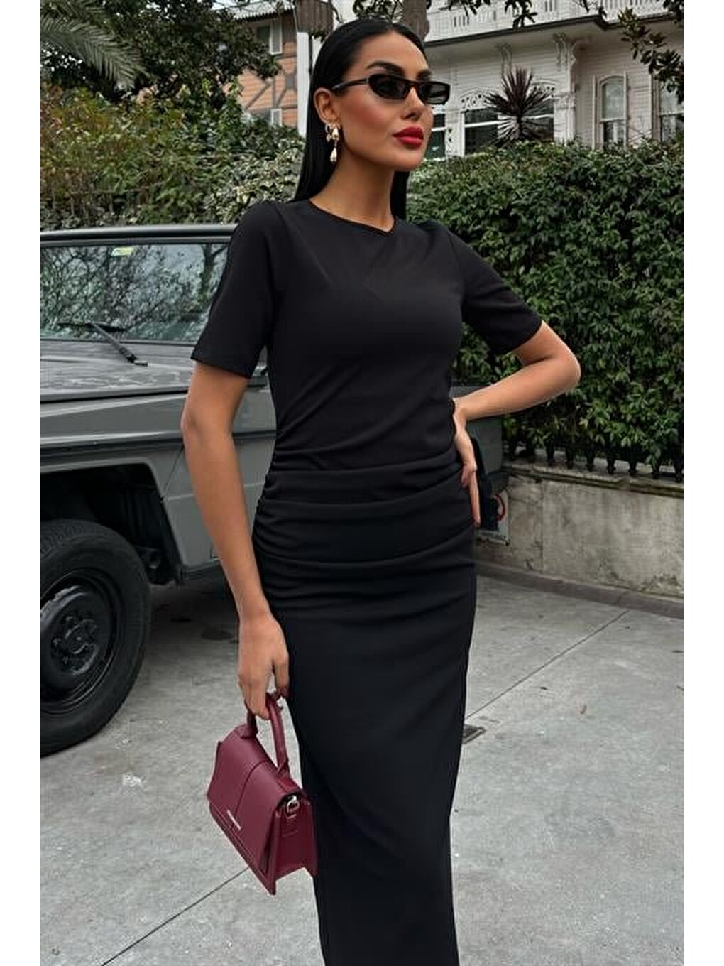 Siyah Beli Büzgülü Midi Elbise 2853-5