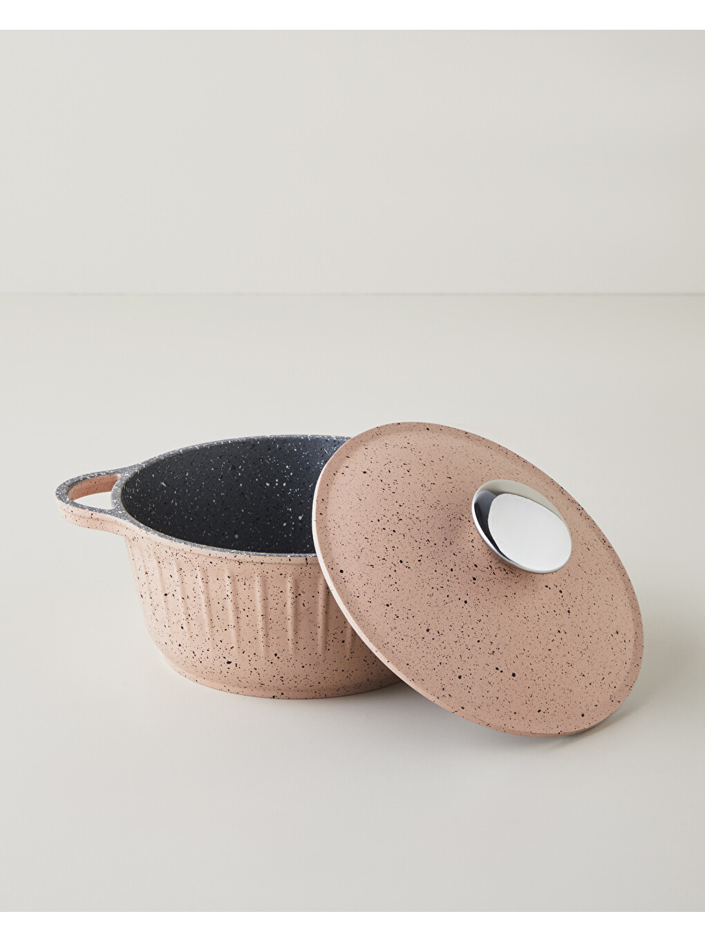 Tiny Cast Premium Döküm 5 Parça Mini Tencere Seti 16x16x16 Cm Pembe-5