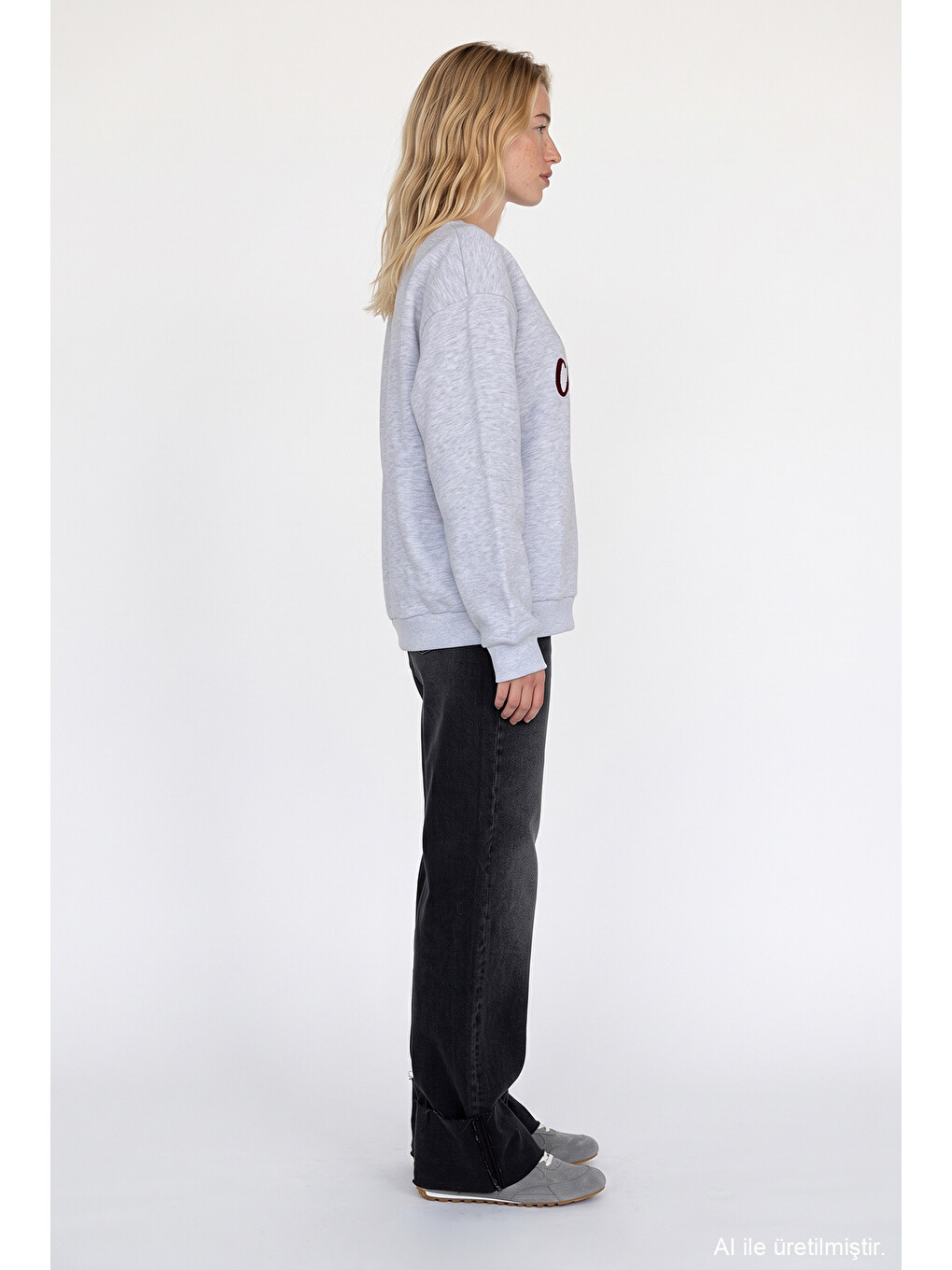 Beyaz Y Baskılı Nakışlı Sweatshirt Karmelanj-3