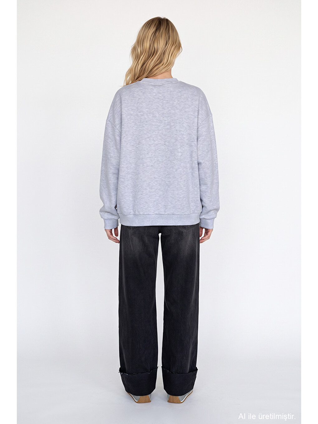 Beyaz Y Baskılı Nakışlı Sweatshirt Karmelanj-4