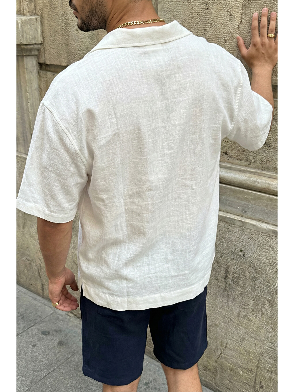 Beyaz Akita %100 Pamuk Erkek Kısa Kol Keten Gömlek Relaxed Fit-1