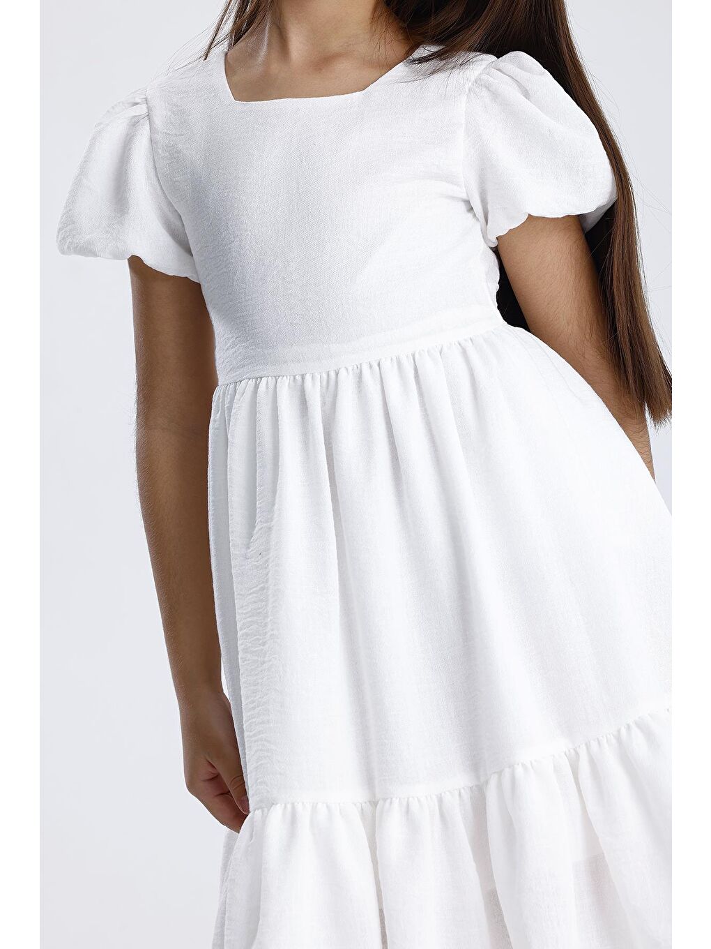 Beyaz Balon Kol Desenli Elbise-1