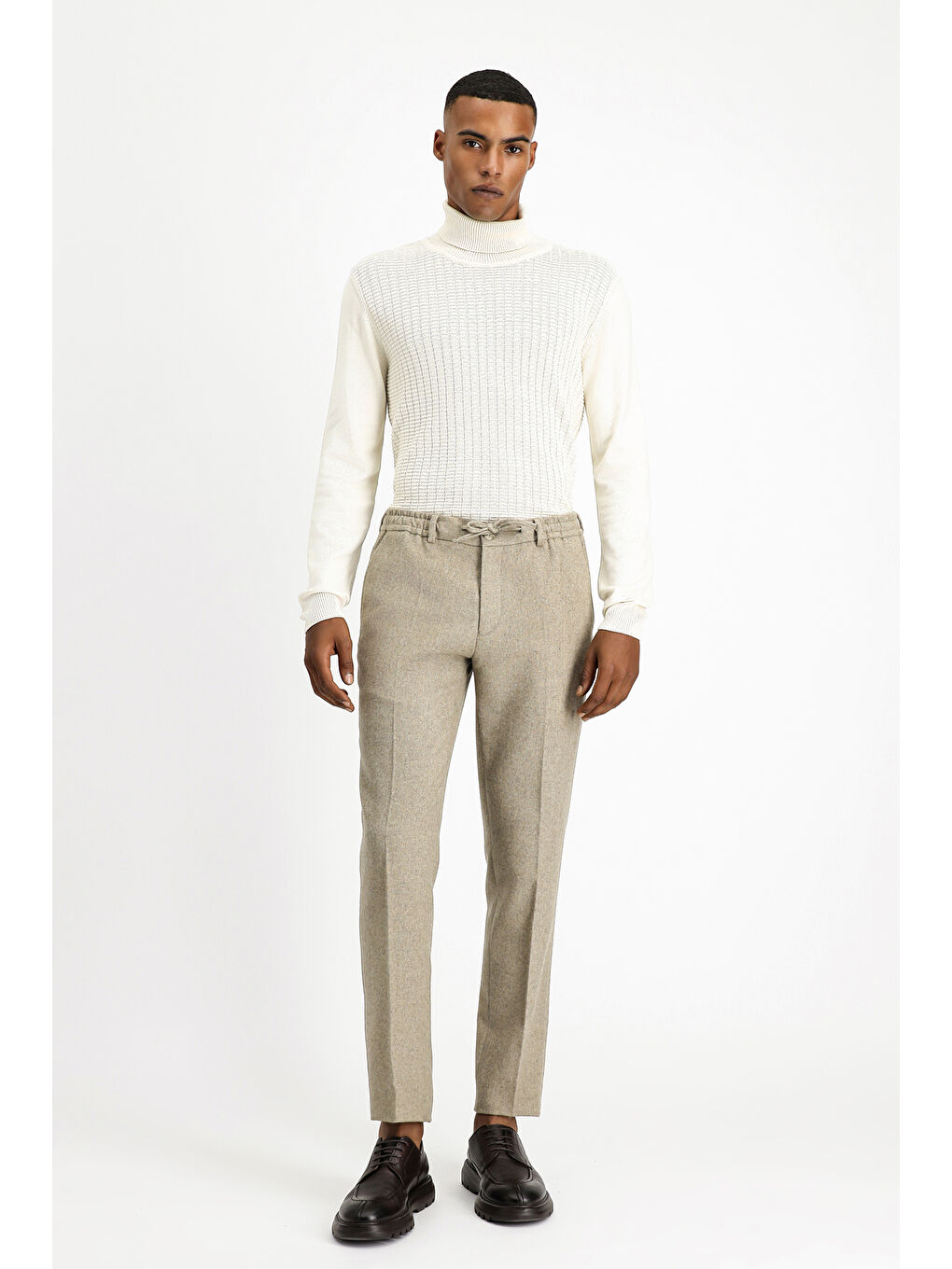 Bej Slim Fit Dar Kesim Yünlü Beli Lastikli İpli Klasik Pantolon-2