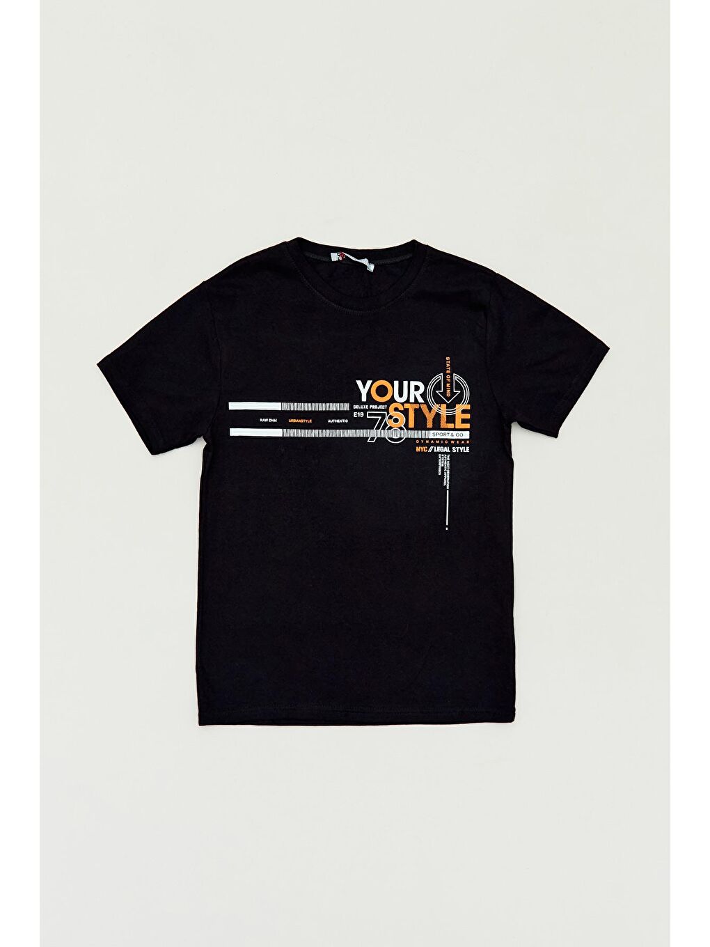 Siyah Önü Ve Arkası Baskılı Bisiklet Yaka Erkek Çocuk Tişört