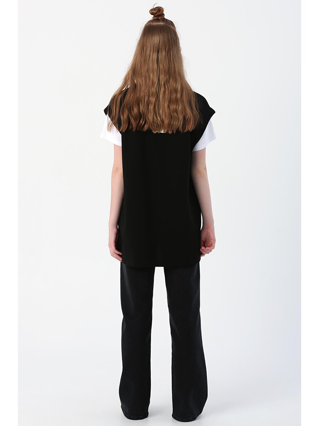 Siyah Oversize Pamuklu Yırtmaç Detaylı Basic Süveter-3