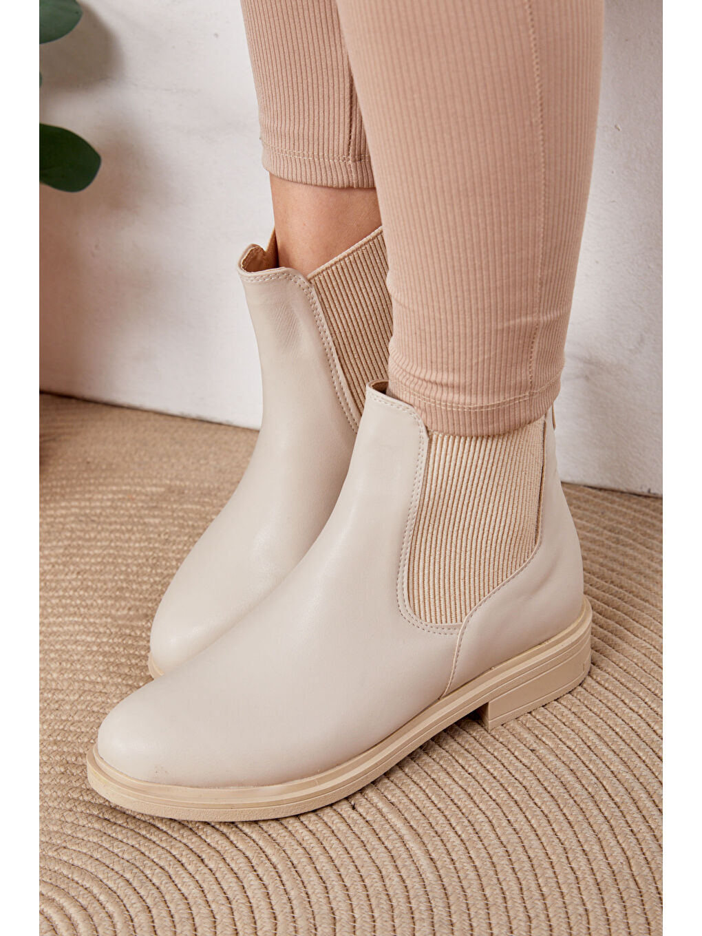 Bej Kadın Krem Bot - 26389