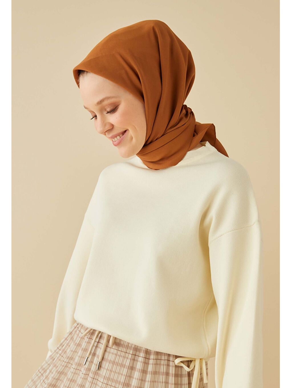 Kahverengi Pamuk İpek Eşarp Sıcak Kahve-1