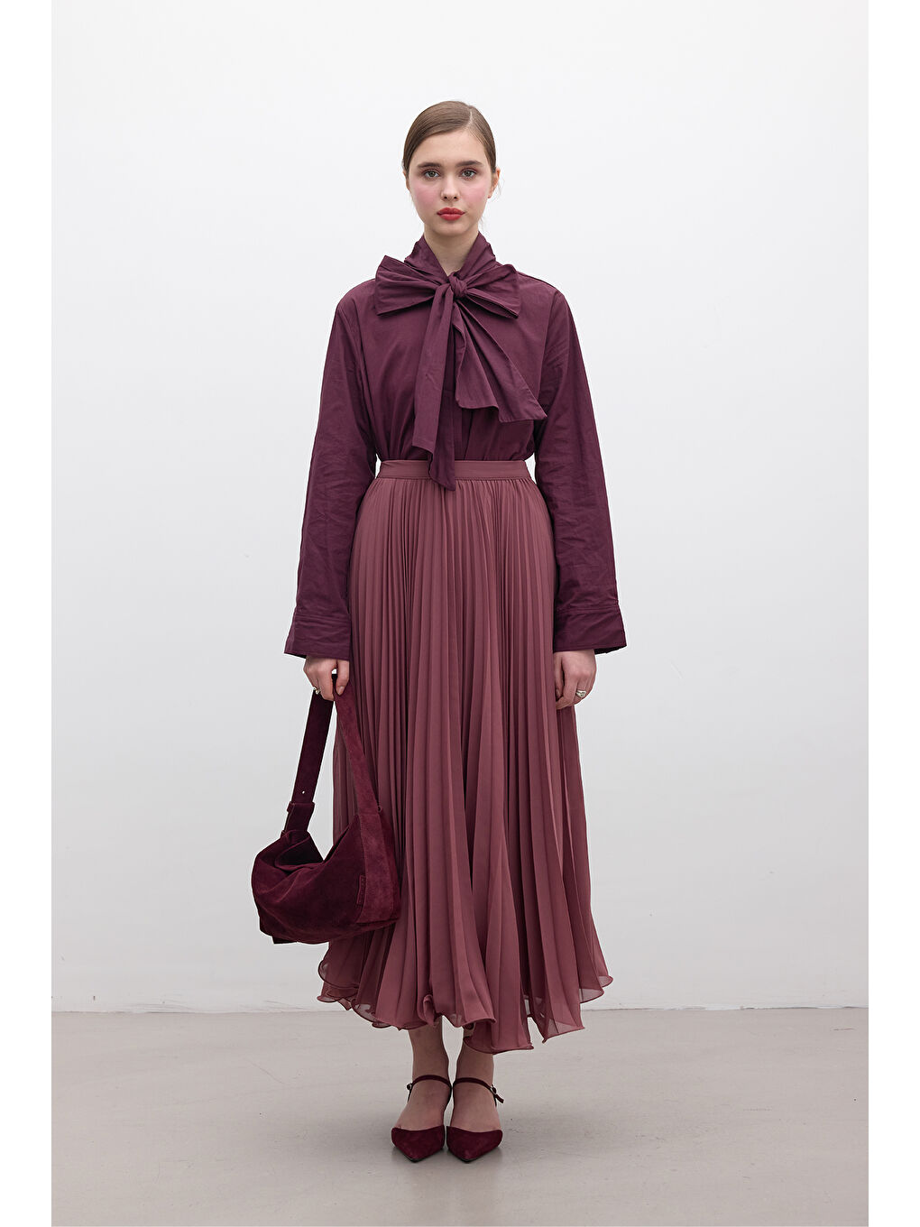 Fular Detaylı Premıum Gömlek Bordo-1