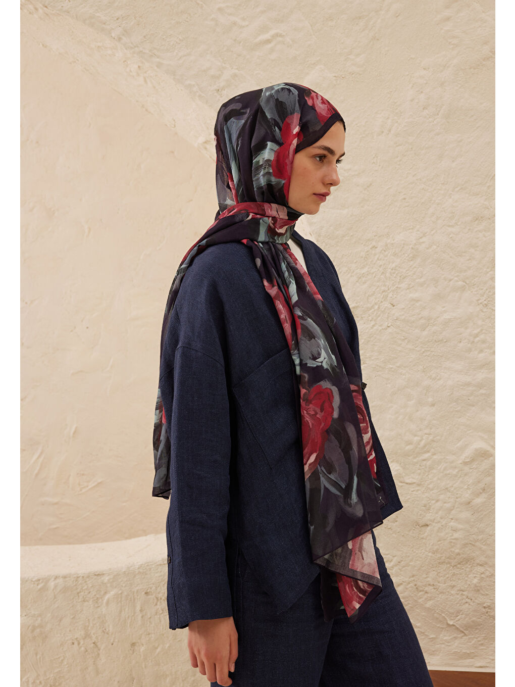 Summer Rose Desen Rami Şal Lacivert-2