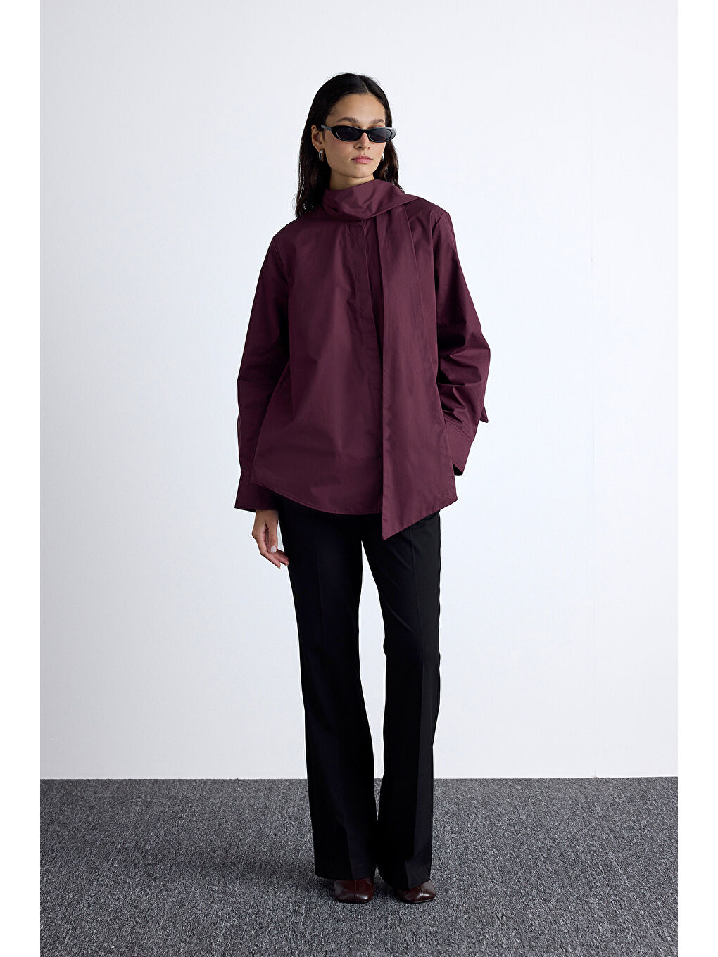 Fular Detaylı Premıum Gömlek Bordo-2