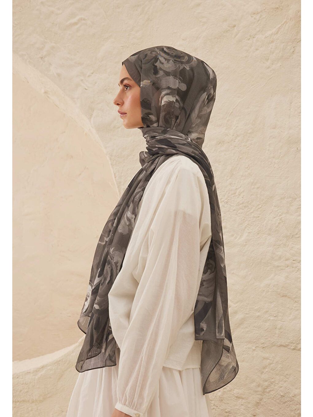 Gri Summer Rose Desen Rami Şal Gümüş-3