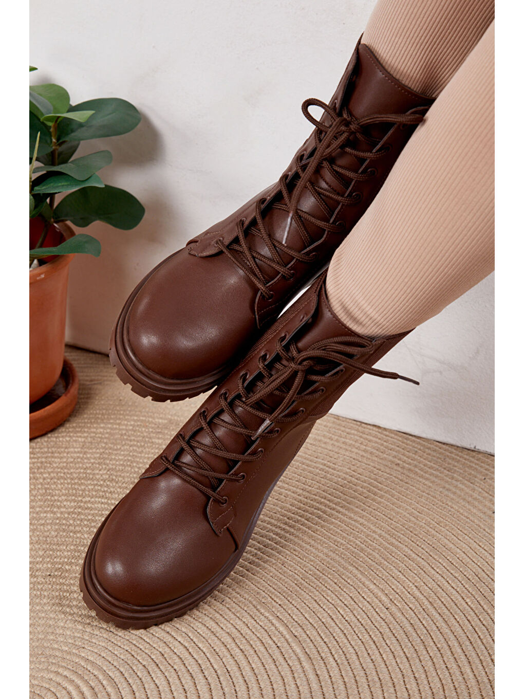 Kahverengi Kadın Kahve Bot - 26395-1