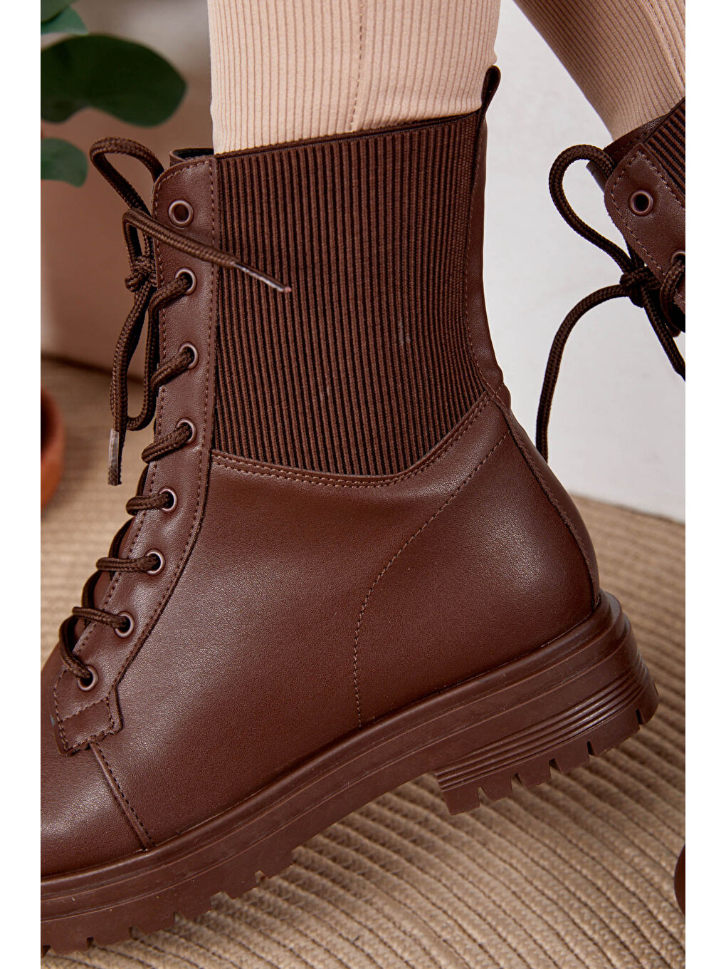 Kahverengi Kadın Kahve Bot - 26395-2