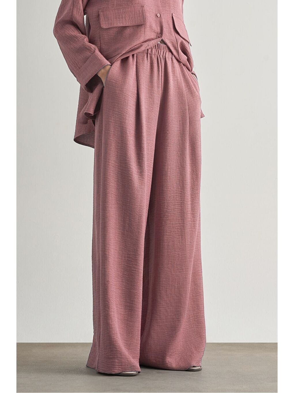 Keten Dokulu Beli Lastikli Pudra Pembe Bol Kesim Pantolon-2