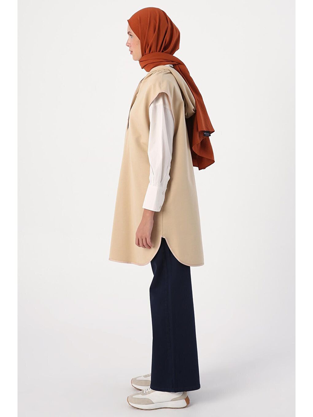 Bej Yarım Patlı Kapüşonlu Örme Süveter-2