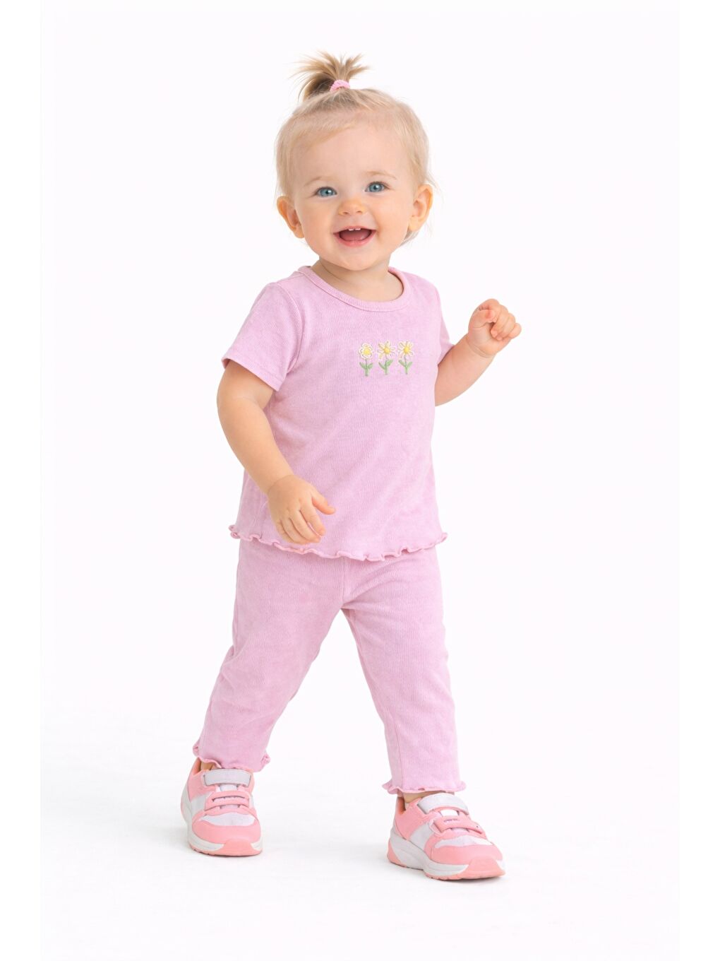 Pembe Çiçek Nakışlı Fırfır Detaylı Kız Bebek 2’li Takım-3