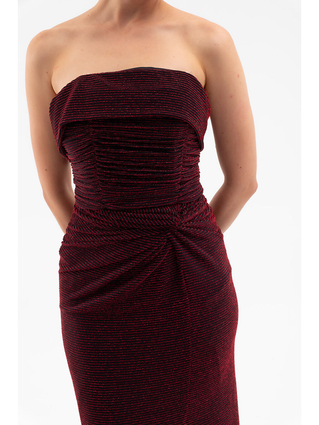 Kadın Bordo Straplez Yaka Düğüm Detay Uzun Abiye Elbise-3