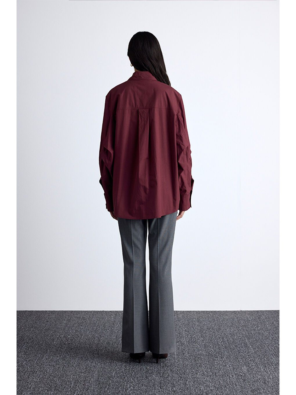 Pile Detaylı Oversıze Gömlek Bordo-5