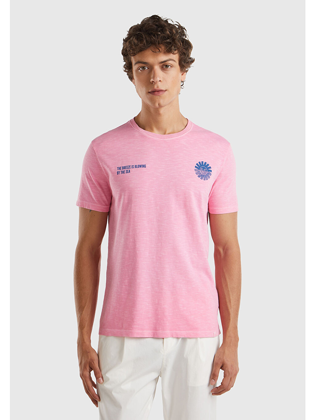 United Colors Of Benetton Erkek Pembe %100 Pamuk Önü ve Arkası Grafik Baskılı Bisiklet Yaka T-Shirt