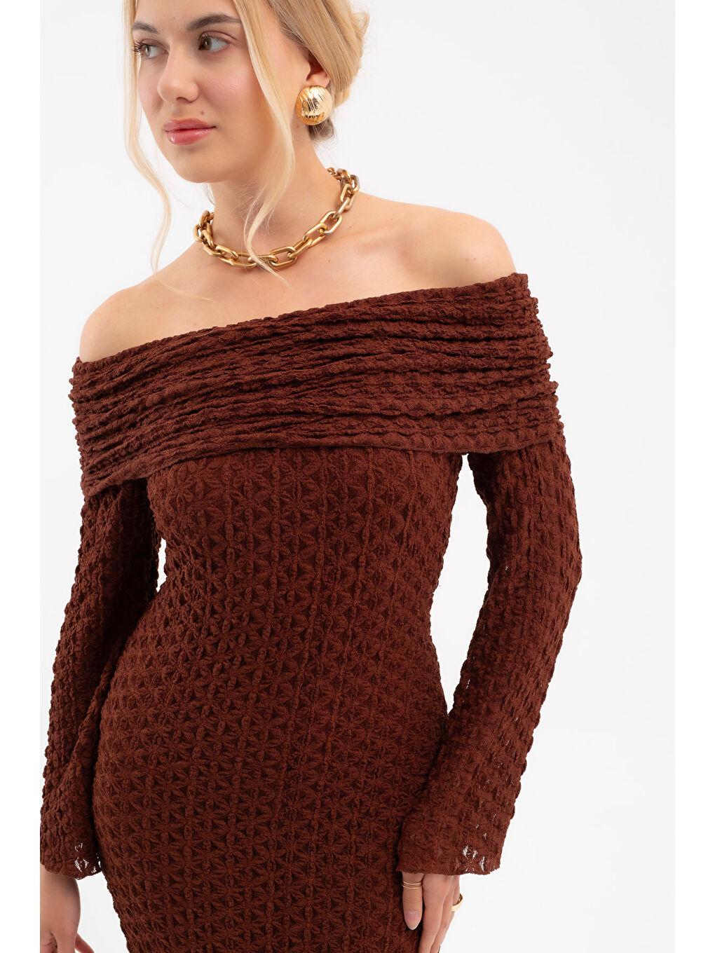 Kadın Kahverengi Açık Omuz Uzun Dantel Elbise-3