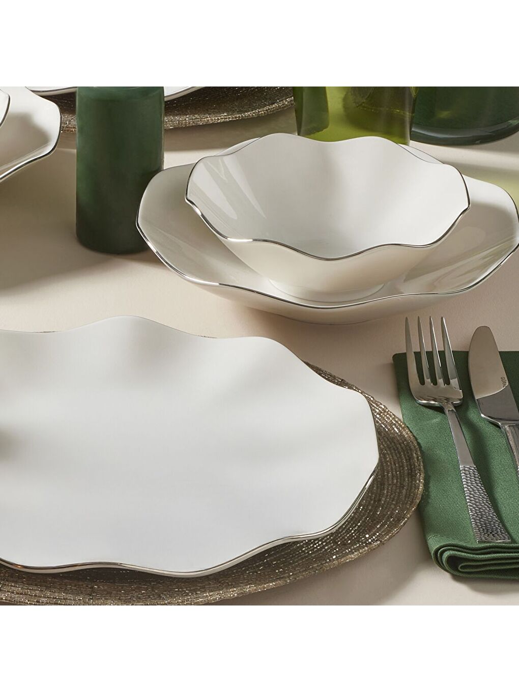 Ekru Nesrin 18 Parça 6 Kişilik Yemek Takımı Gümüş File 220