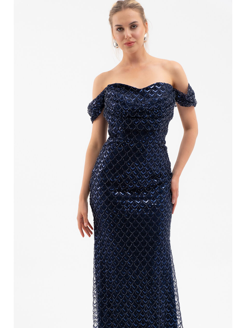 Kadın Lacivert Madonna Yaka Boncuklu Uzun Abiye Elbise-2